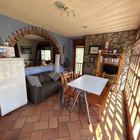Cal Tia, La Llosa, Espai Independent Viliella Exterior photo